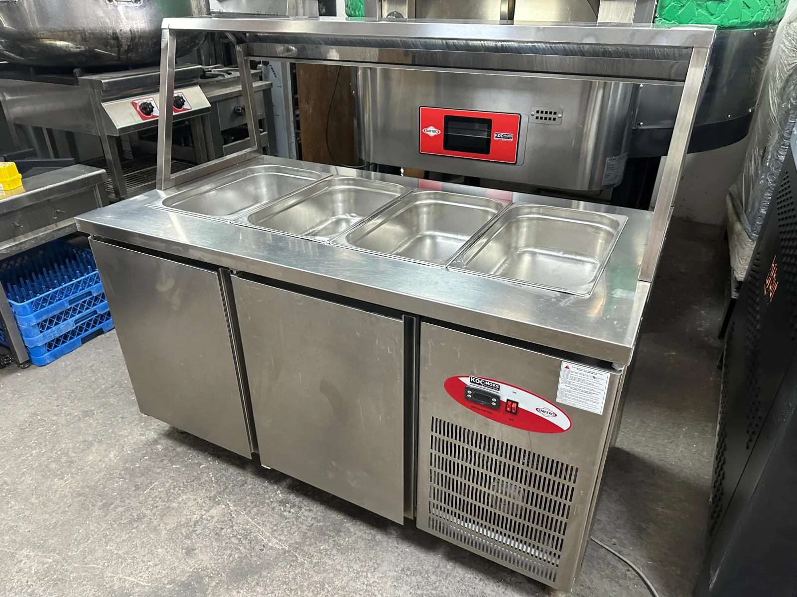 Empero Soğuk Servis Ünütesi (saladbarlı buzdolabı) İkinci El